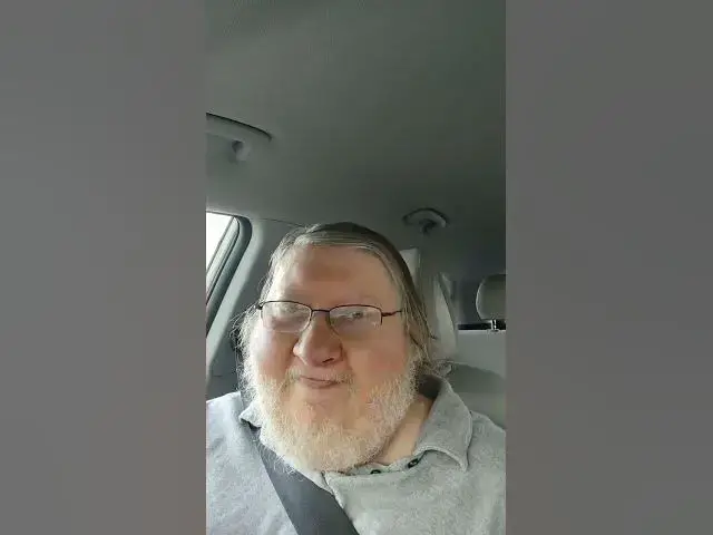 Video thumbnail for McDonald's Big Double Cheeseburger Mac Hack