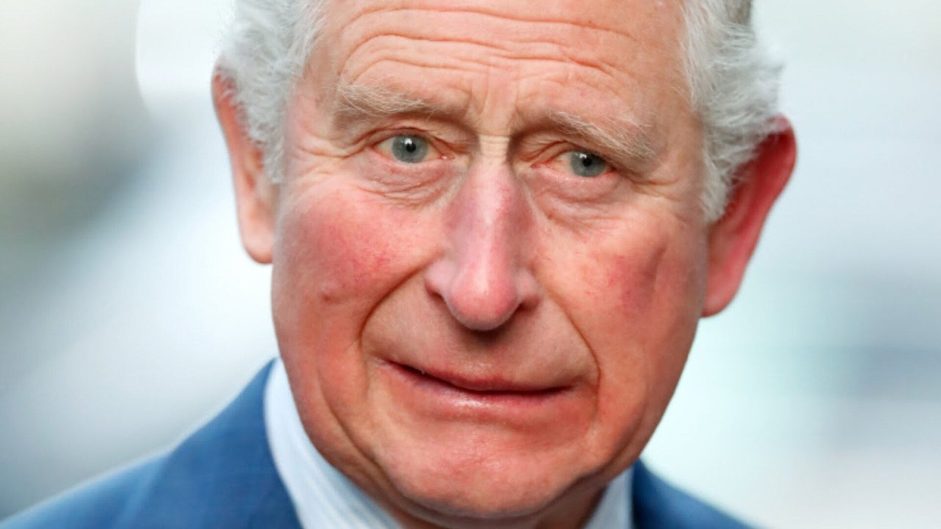 Video thumbnail for Things About The Royal Family That Are Beyond Bizarre