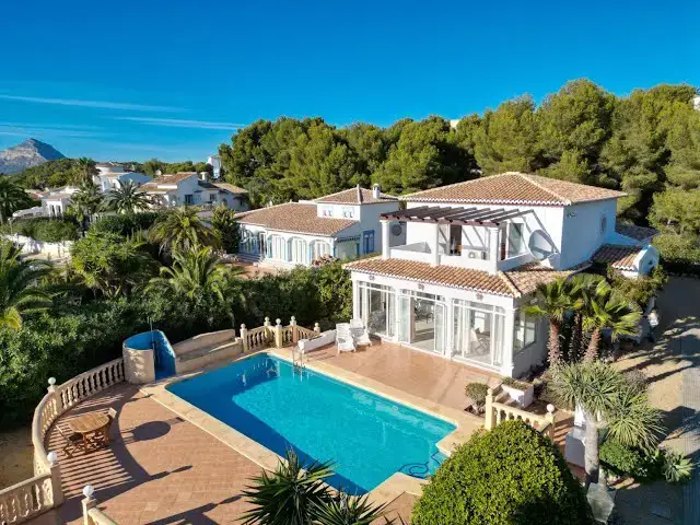 'Video thumbnail for Introducing an exquisite Spanish villa nestled in the picturesque El Cabo area of Jávea'