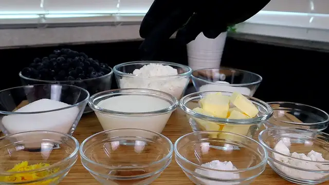 'Video thumbnail for 15.The secret to perfect blueberry cobbler (1080p 60fps)'