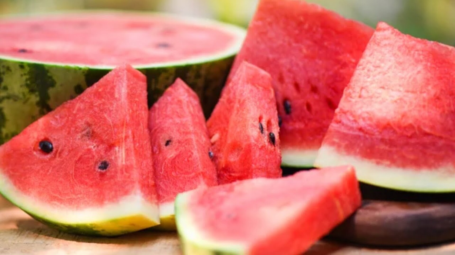 Video thumbnail for The Melon Refrigeration Rule You Should Never Break
