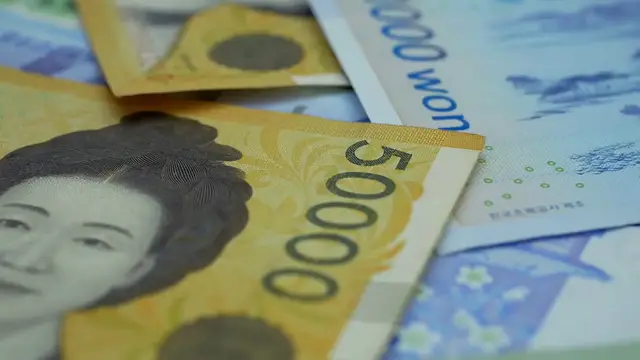 Video thumbnail for 500 Million Won How Much is it in USD - Currency Converter