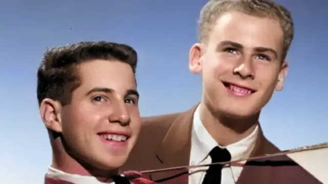 Video thumbnail for Simon & Garfunkel: The Untold Truth