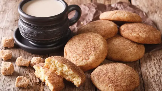 Video thumbnail for Keto snickerdoodle cookie recipe: Video blog