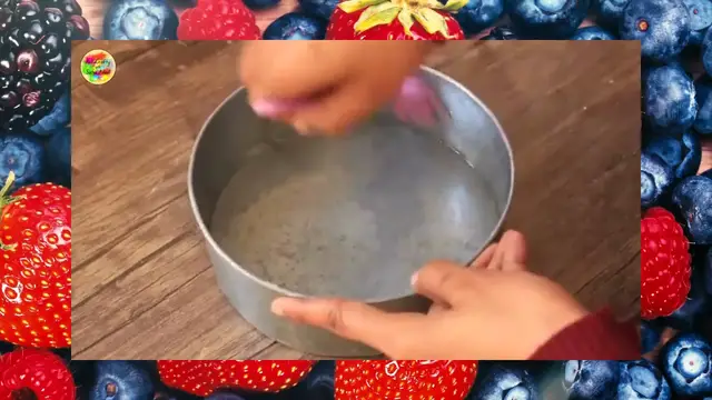 Video thumbnail for Red Velvet Cake