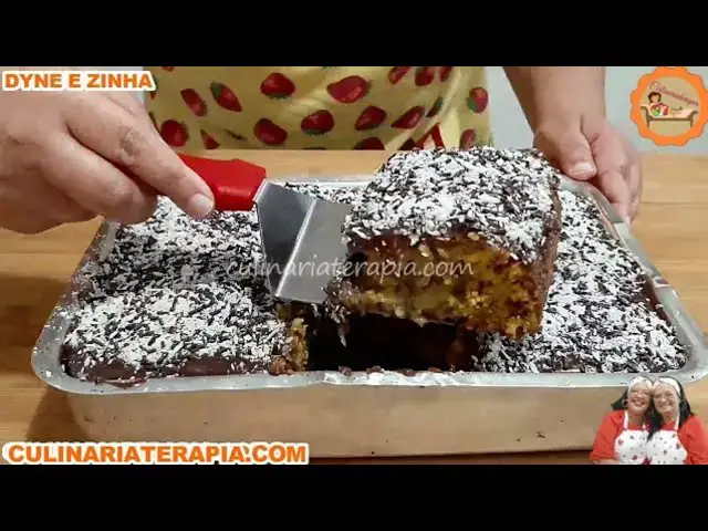Video thumbnail for BOLO GELADO FORMIGUEIRO DE CENOURA COM COBERTURA DE BRIGADEIRO MOLE E COCO CHOCOLATE GRANULADO