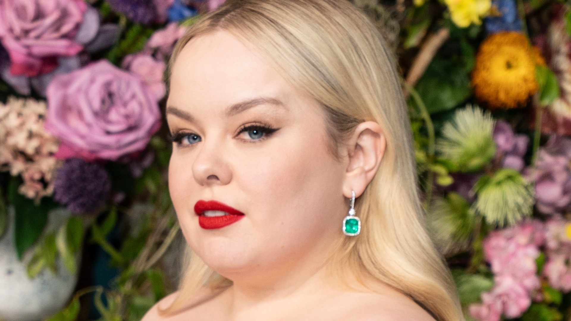 Video thumbnail for Nicola Coughlan's Transformation Has Heads Turning