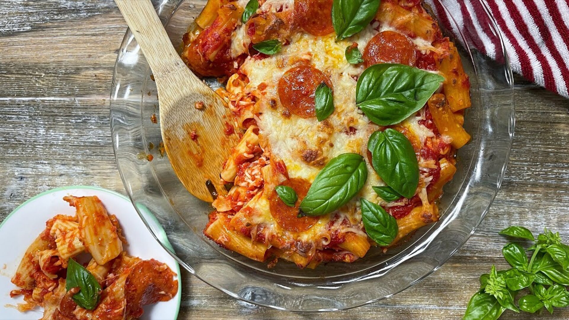 Video thumbnail for Pepperoni Lover's Pizza Pasta Recipe