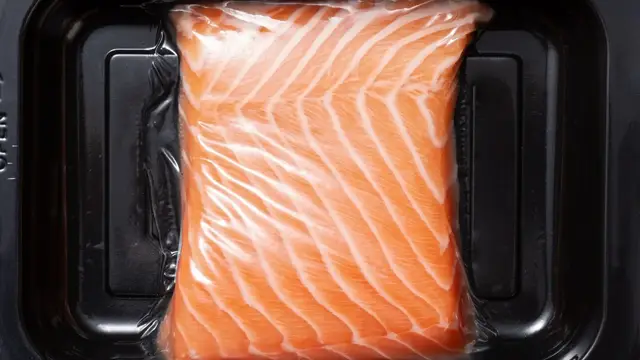 'Video thumbnail for Big Mistakes Everyone Makes With Frozen Fish'