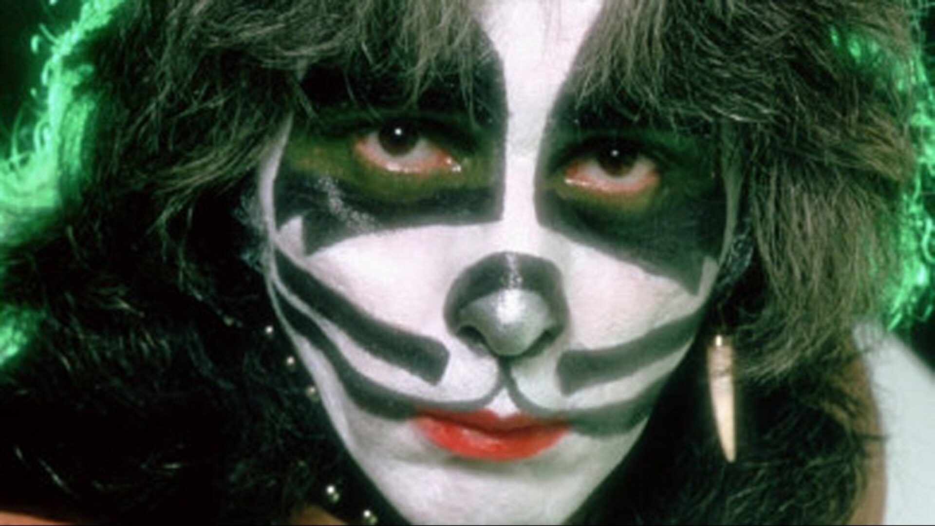 Video thumbnail for 7 Band Members That Famous Bands Want You To Forget About