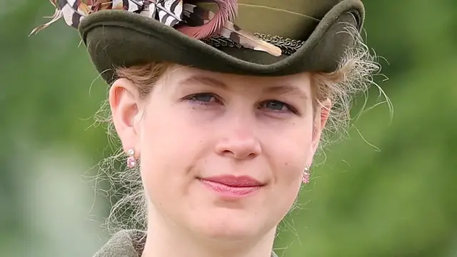 Video thumbnail for The Lavish Life Of Prince Edward's Daughter