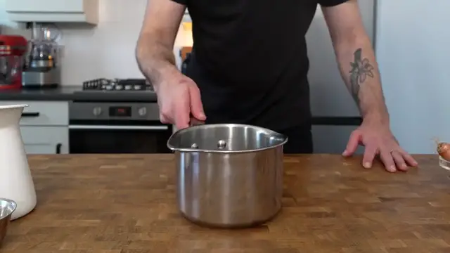 Video thumbnail for Eggs Benedict  The Ultimate Homemade Recipe (720P HD)