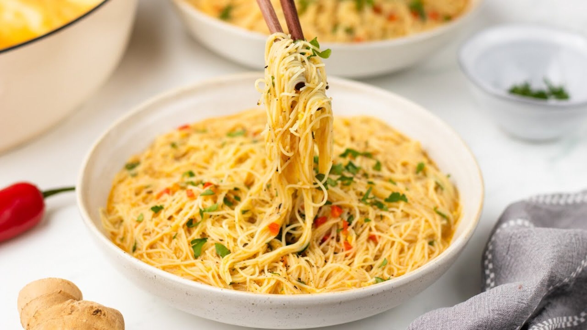 Video thumbnail for Aromatic Coconut Curry Noodles Recipe