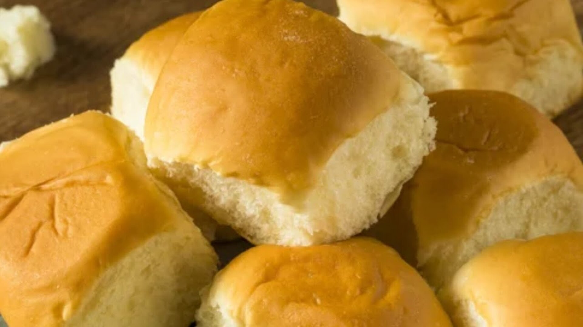 Video thumbnail for Watch This Before You Buy King's Hawaiian Bread Again