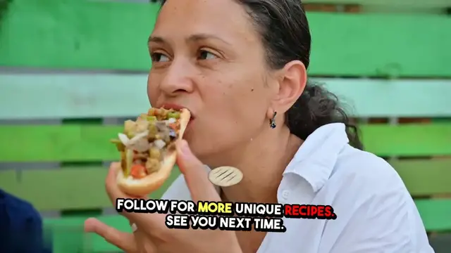 Video thumbnail for Chicago-style hot dog