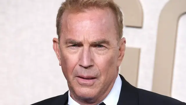 Video thumbnail for Celebs Who Can't Stand Kevin Costner