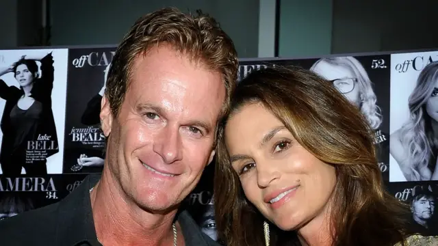 'Video thumbnail for Cindy Crawford's Marriage Is Now Beyond Weird'