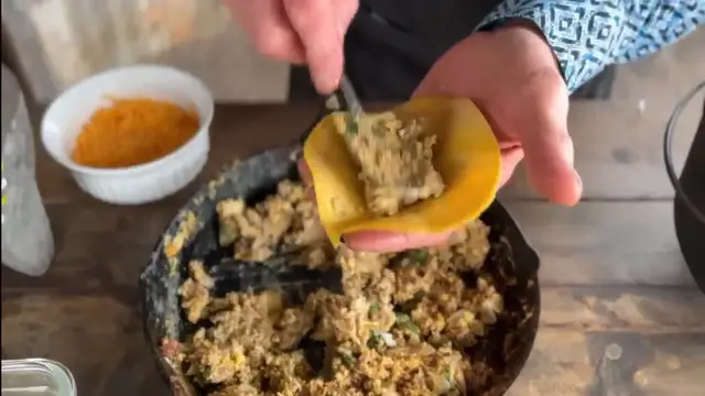 Video thumbnail for Cheesy Enchiladas Stuffed with Sausage and Scrambled Eggs(720P HD)
