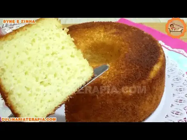 Video thumbnail for SEM GLÚTEN E SEM LACTOSE - BOLO DE LARANJA E IOGURTE FOFINHO SEM TRIGO E SEM LEITE