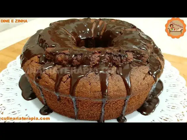 Video thumbnail for BOLO DE CHOCOLATE SEM GLÚTEN E SEM LACTOSE QUE MAIS VENDE NA CONFEITARIA