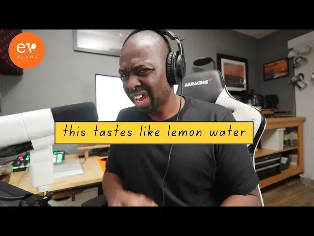 Video thumbnail for Why Do Light Roasts Taste Like Unripe Tomatoes?