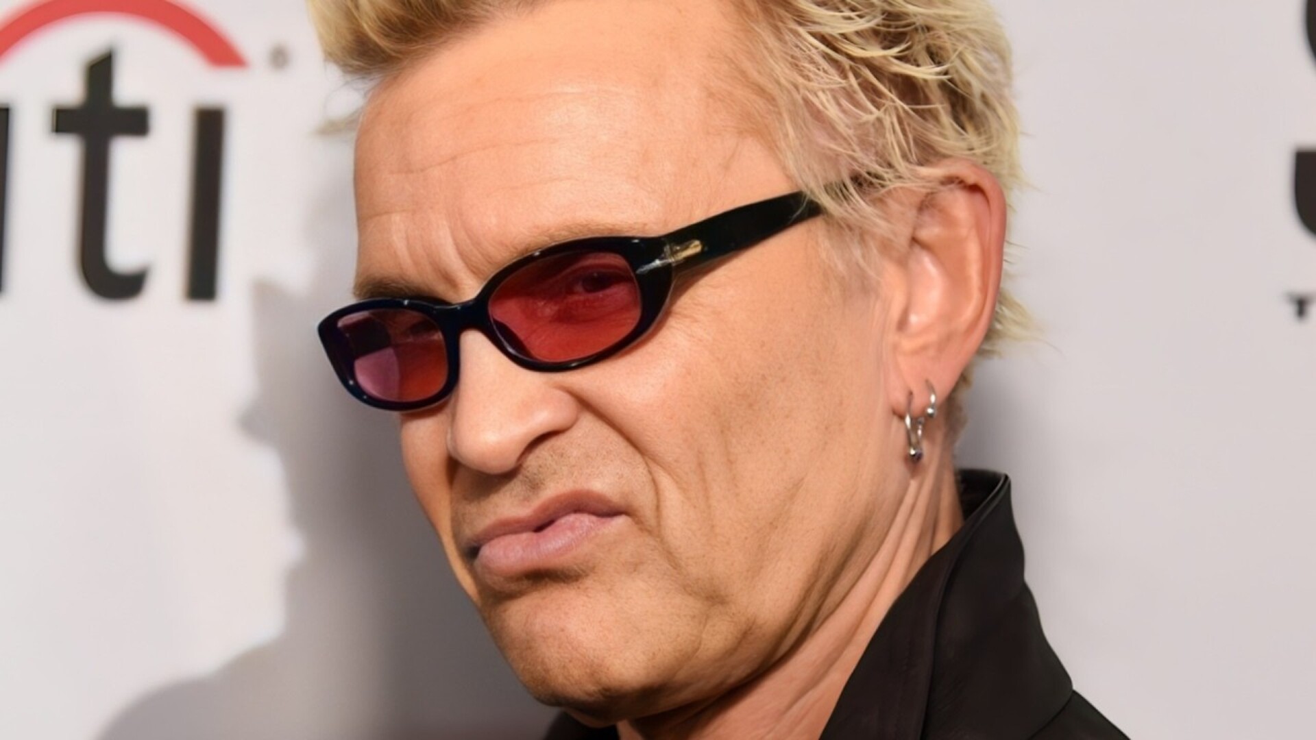 Video thumbnail for Hands-Down The Worst Musicians To Meet In Real Life