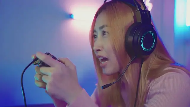 Video thumbnail for Multiplayer Games on Destiny 2