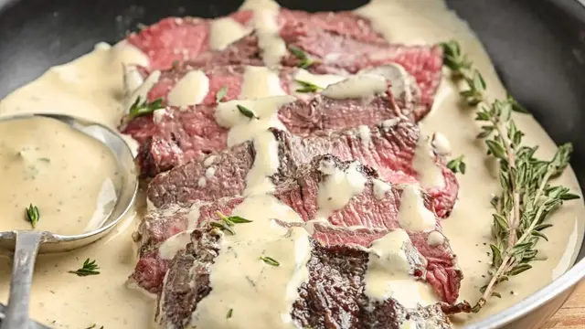 'Video thumbnail for Old-Fashioned Restaurant Dishes Chefs Wish Would Make A Comeback'