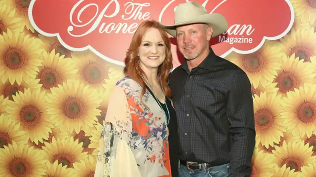 Video thumbnail for Ree Drummond's Unique Marriage Advice Is A Sweet Reminder Love Is A Team Effort