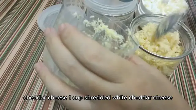 Video thumbnail for Pimento Cheese Recipe
