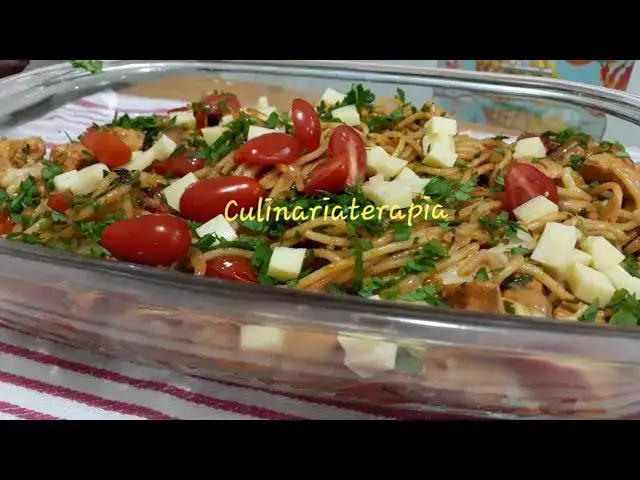 Video thumbnail for Macarrão de Um Jeito Diferente - Refeição Completa