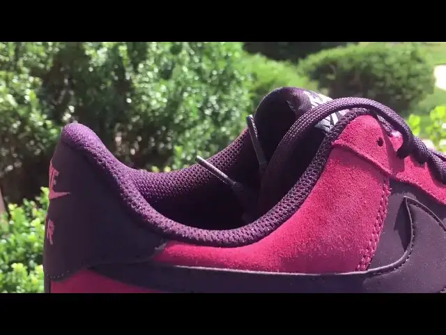 'Video thumbnail for Quick Look At The Air Force One 1 Low Port Wine'