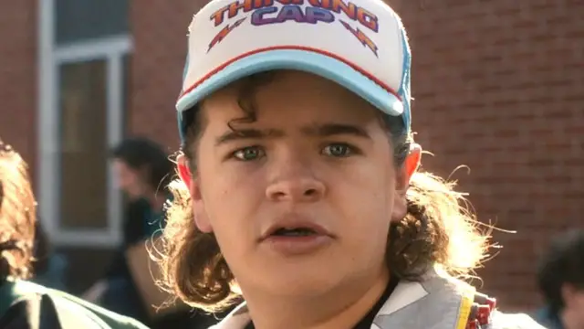 Video thumbnail for The Rare Disease Gaten Matarazzo Shares With His Stranger Things Character