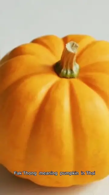 Video thumbnail for Fak Thong –Thai Pumpkin dessert