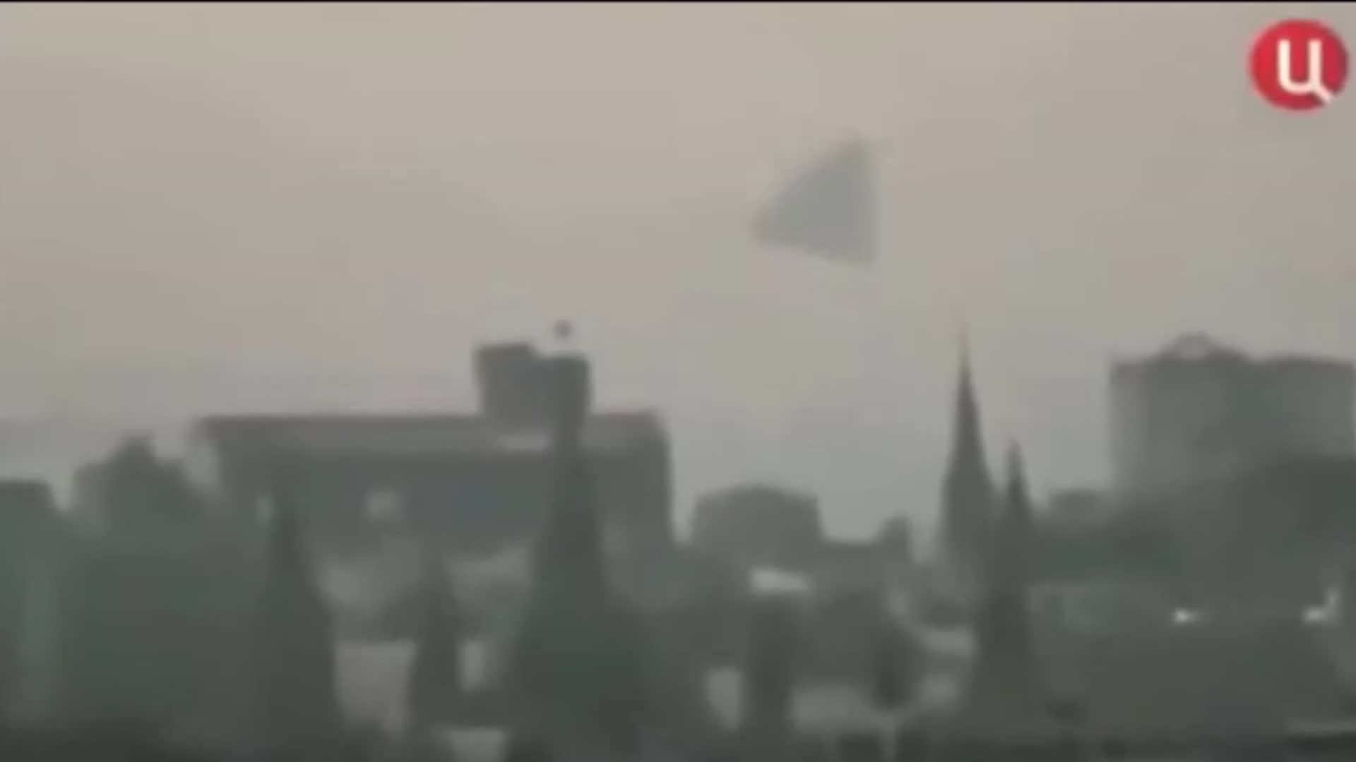Video thumbnail for Huge UFO video footage over Moscow, filmed from several angles, and reported by the media.