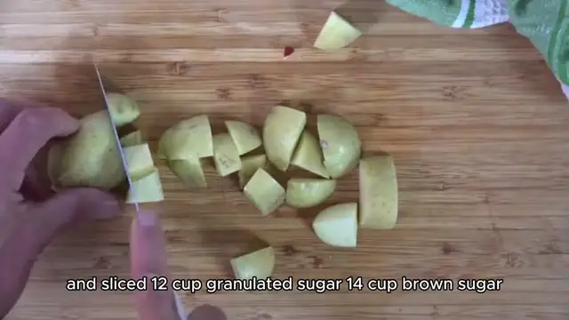 Video thumbnail for apple pie recipe with crumb topping