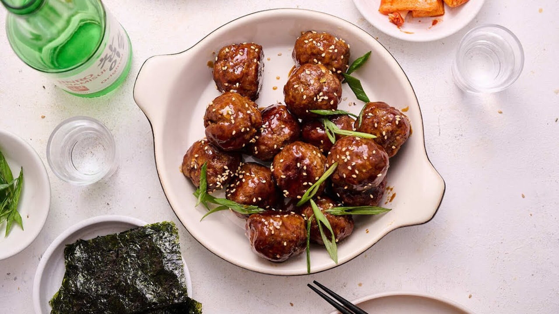 Video thumbnail for Bulgogi Meatballs Party Appetizer Recipe