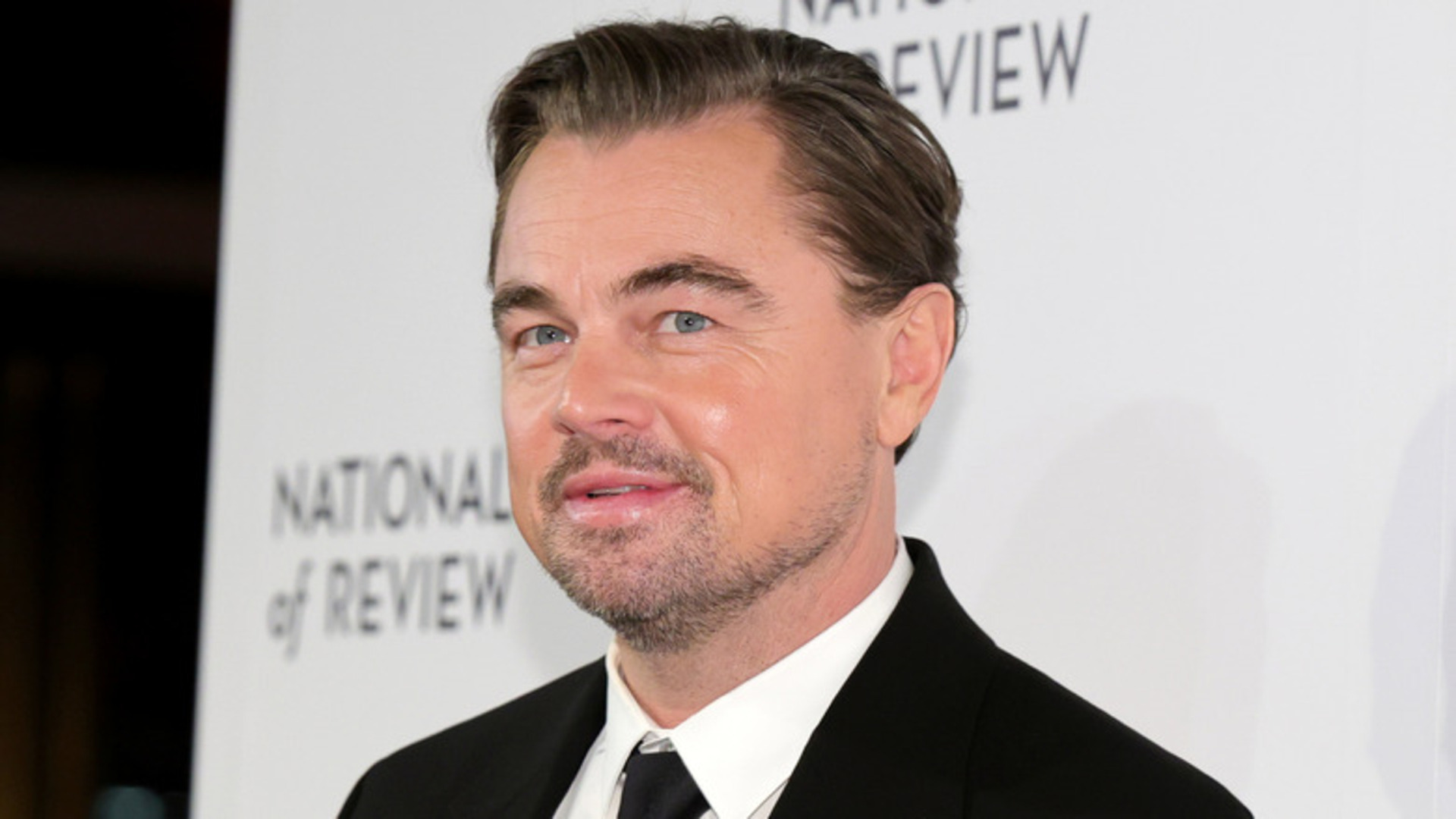 Video thumbnail for Leonardo DiCaprio Isn't Escaping 'Ozempic Face' Allegations In These Before & After Photos