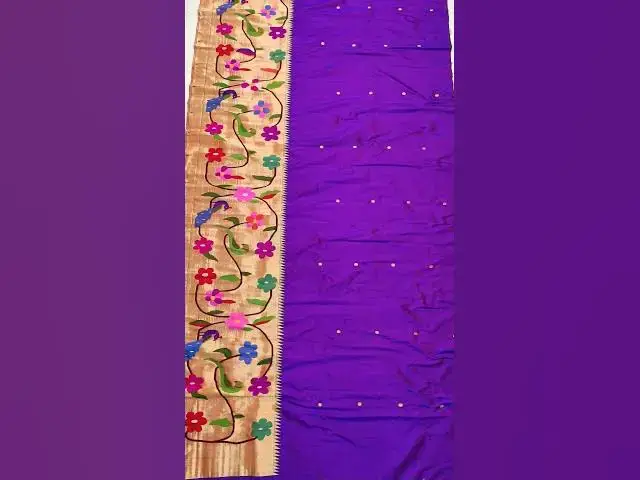 Video thumbnail for Unstitched paithani Lehenga fabric 4 meters #paithani #indianhandlooms #lehengalove #lehenga