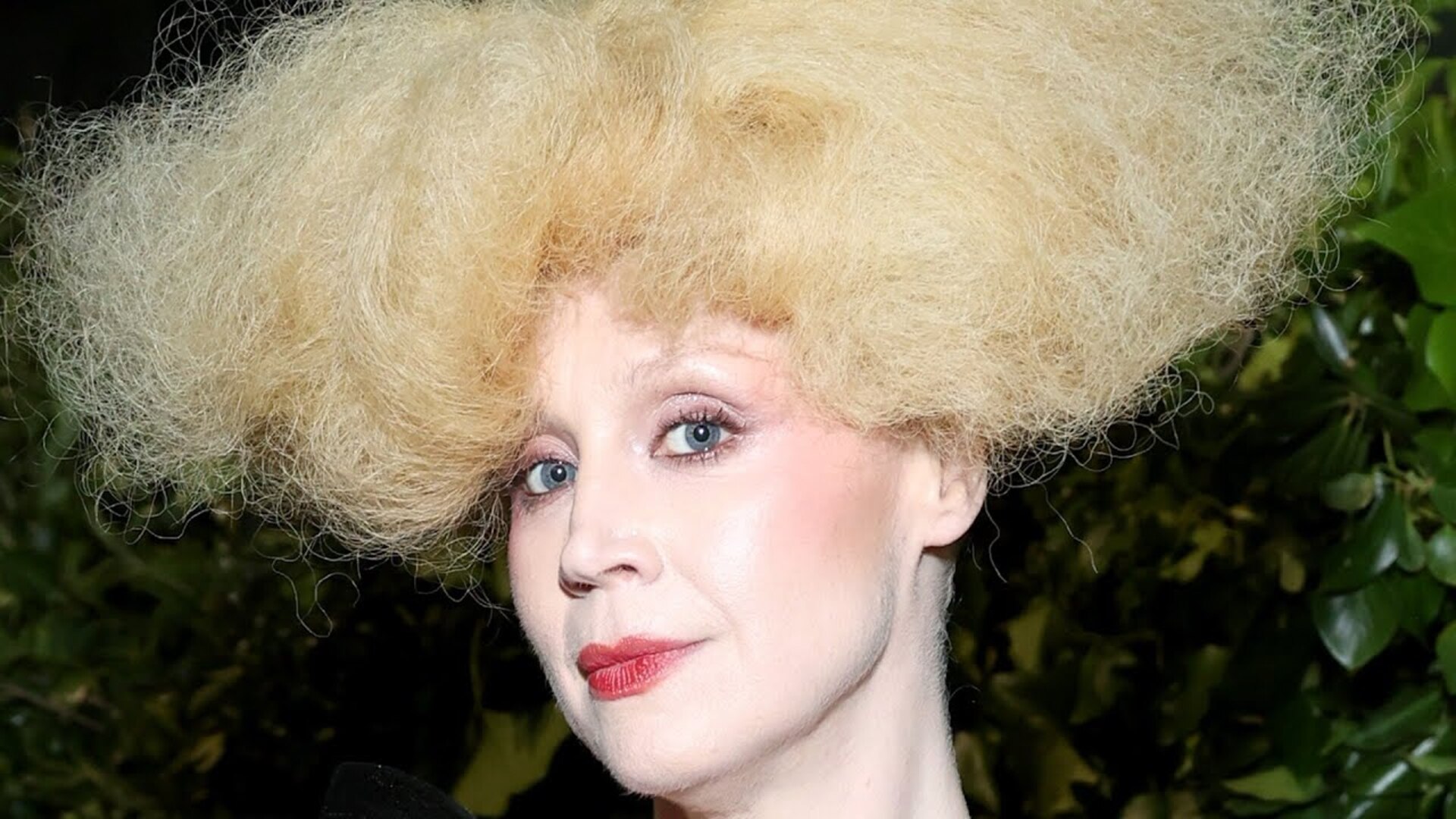 Video thumbnail for The Worst-Dressed Celebs At The 2024 Met Gala