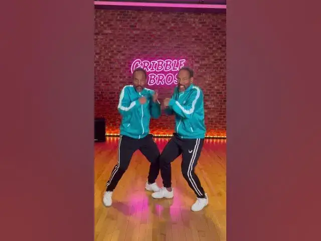 Video thumbnail for Heckler Twins: Perfectly timed moves every single time #motivation #viral