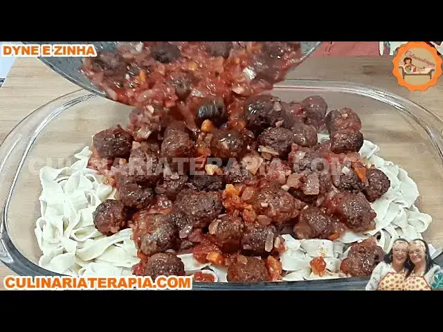 Video thumbnail for Almôndegas Porpetas para Petiscos ou Uma Apetitosa Macarronada