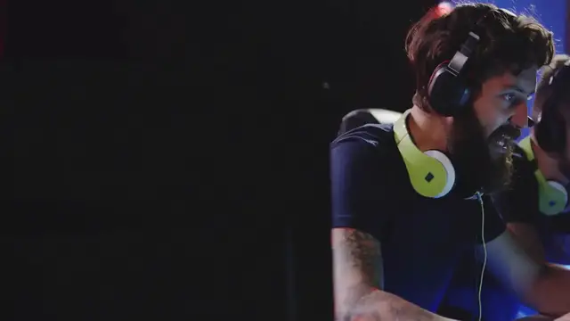 Video thumbnail for Multiplayer Games on Spellbreak