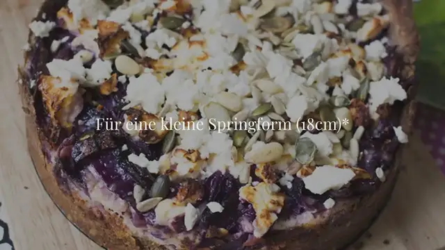 Video thumbnail for Low Carb Rotkohl Tarte