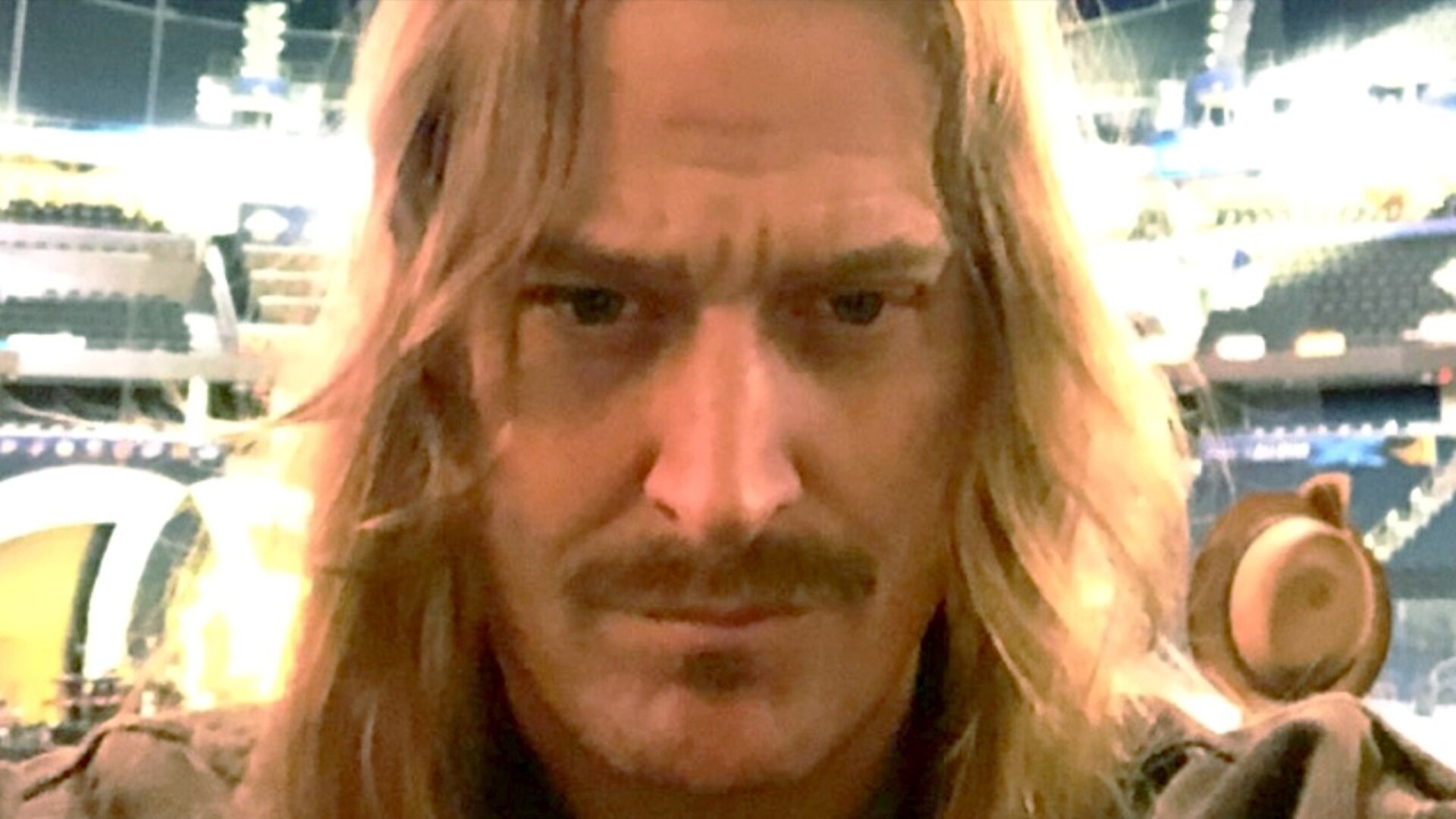 Video thumbnail for Musicians Who Are Absolute Nightmares On Tour