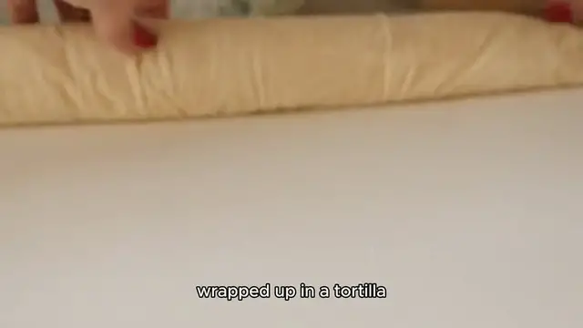 Video thumbnail for crunch wrap supreme recipe