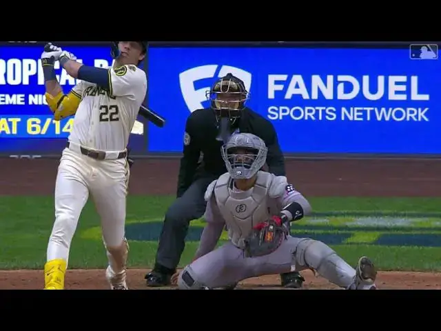 'Video thumbnail for Christian Yelich CRUSHES A WALK-OFF GRAND-SLAM! | 10th HR of 2025 | Milwaukee Brewers | 05/27/2025'