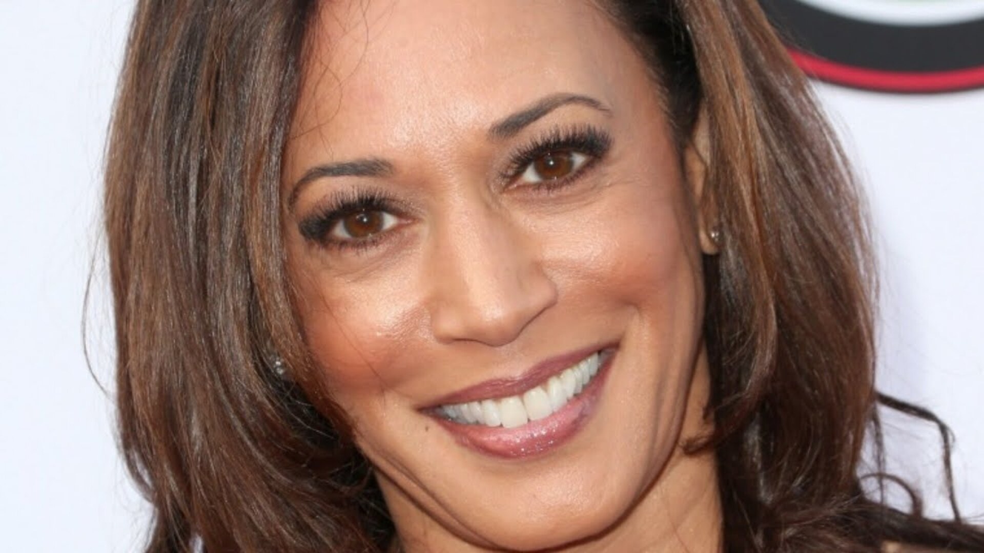 Video thumbnail for Kamala Harris Outfits That Cost An Insane Amount Of Money