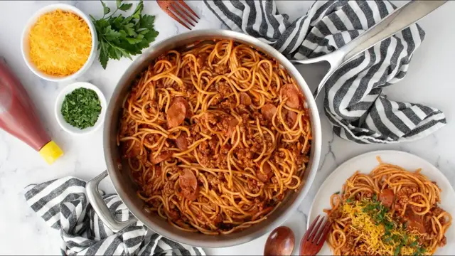Video thumbnail for Comforting Filipino Spaghetti Recipe