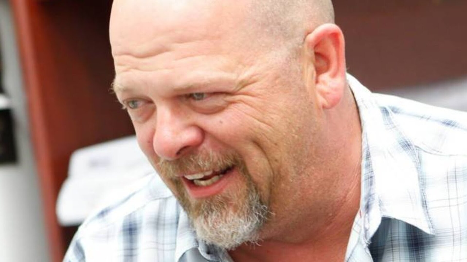 Video thumbnail for The Most Epic Movie Props Seen On Pawn Stars